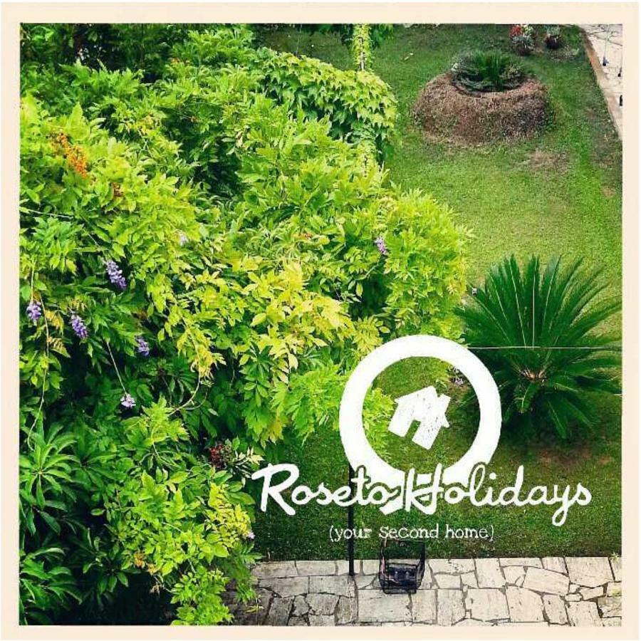 Roseto Holidays Розето-дельи-Абруцци Экстерьер фото